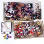 2 trays of mixed costume jewellery