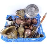 Various brass and copper, including kettles, small coal bucket, small jelly moulds etc (boxful)