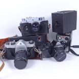 Camera equipment, including Kodak No. 2A folding Autographic Brownie, 2 early box cameras etc