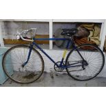 A Vintage gent's road bike