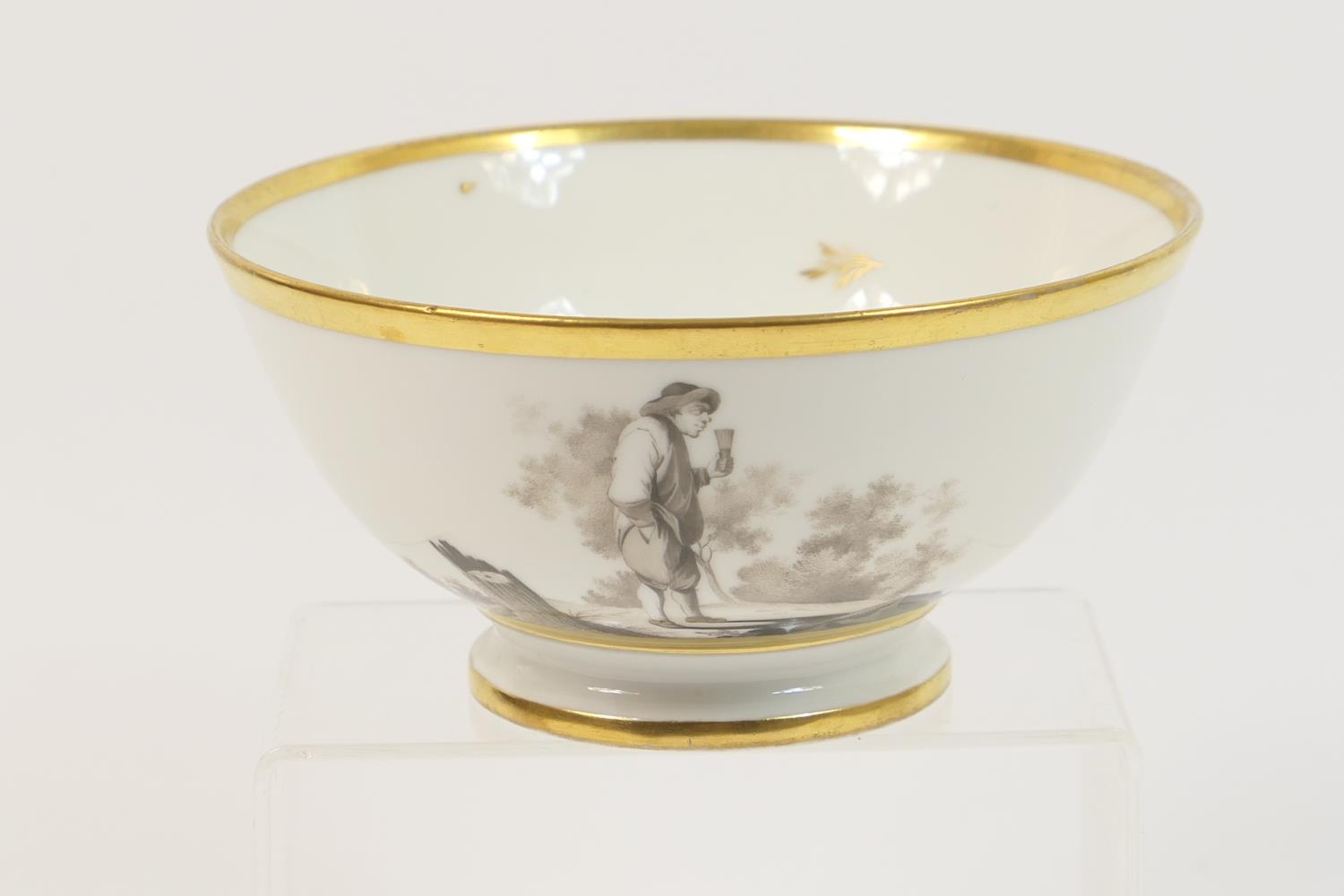 Paris porcelain bowl, early 19th Century, decorated en grisaille with a figure playing boulles - Image 2 of 3