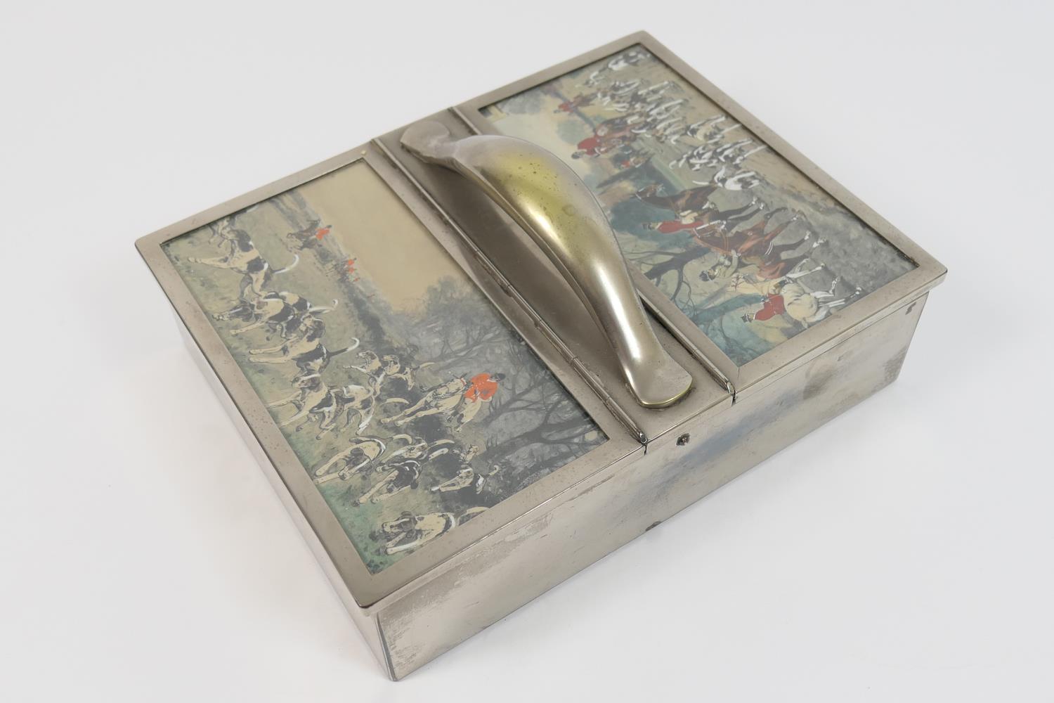 George V nickel mounted double sided cigar and cigarette box, centred with a carrying handle, the