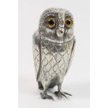 Late Victorian silver plated owl pounce pot, glass eyes, height 10.5cm