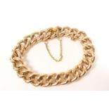 15ct gold curb link bracelet, with push-in clasp and safety chain, length 21cm, weight approx. 22.5g