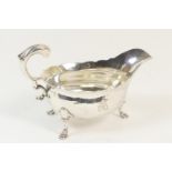 George II silver sauceboat, probably Thomas Parr, London 1748, acanthus capped handle, the body