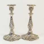 Pair of William IV silver candlesticks, Sheffield 1837, in Rococo Revival style, removable nozzle