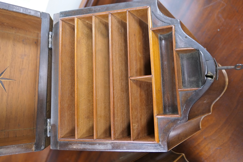 Pair of George III mahogany knife boxes, circa 1800, traditional sloping form, complete with - Image 12 of 12