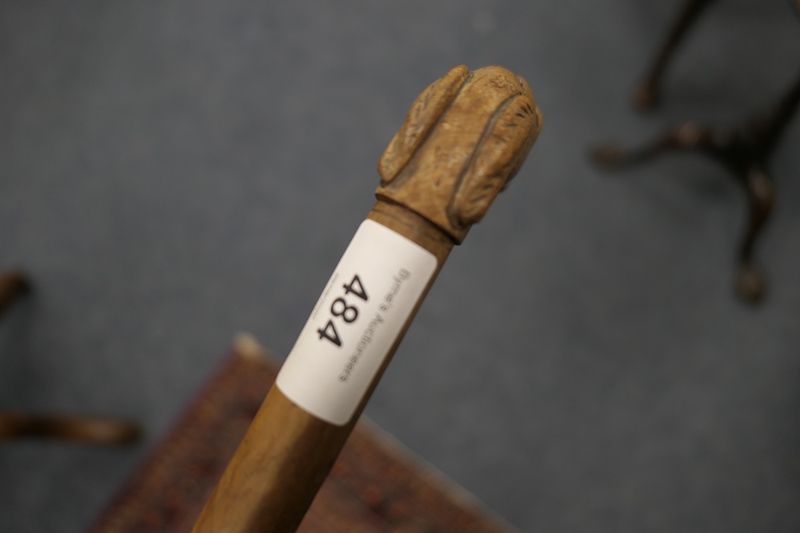 Carved hardwood walking cane, with simple geometric incised decoration, possibly Aboriginal - Image 7 of 11