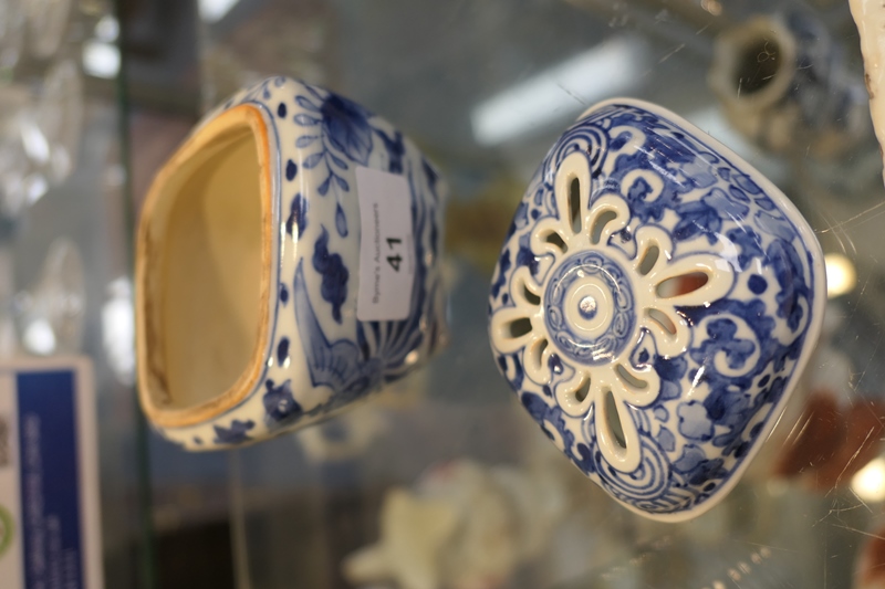 Japanese blue and white porcelain stacking dishes, early 20th Century, decorated with flying - Image 4 of 6