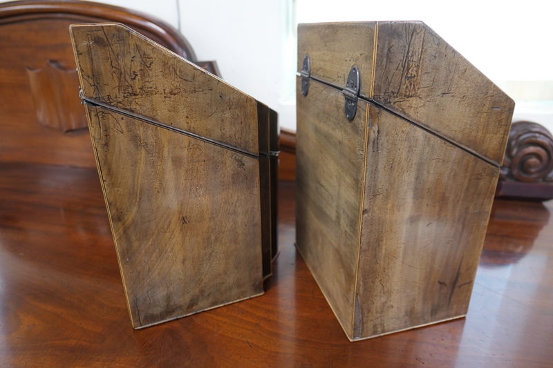 Pair of George III mahogany knife boxes, circa 1800, traditional sloping form, complete with - Image 9 of 12