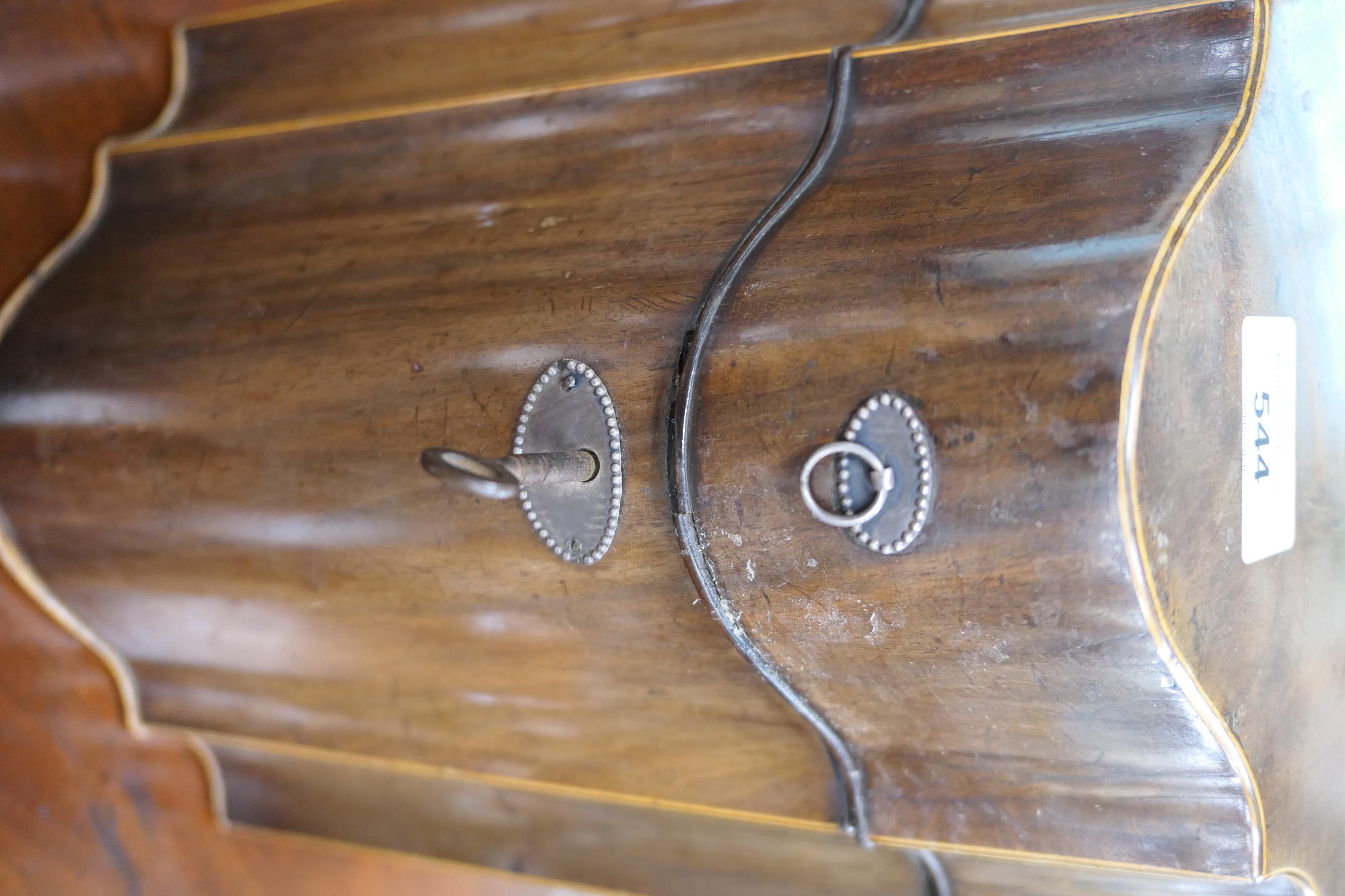 Pair of George III mahogany knife boxes, circa 1800, traditional sloping form, complete with - Image 3 of 12