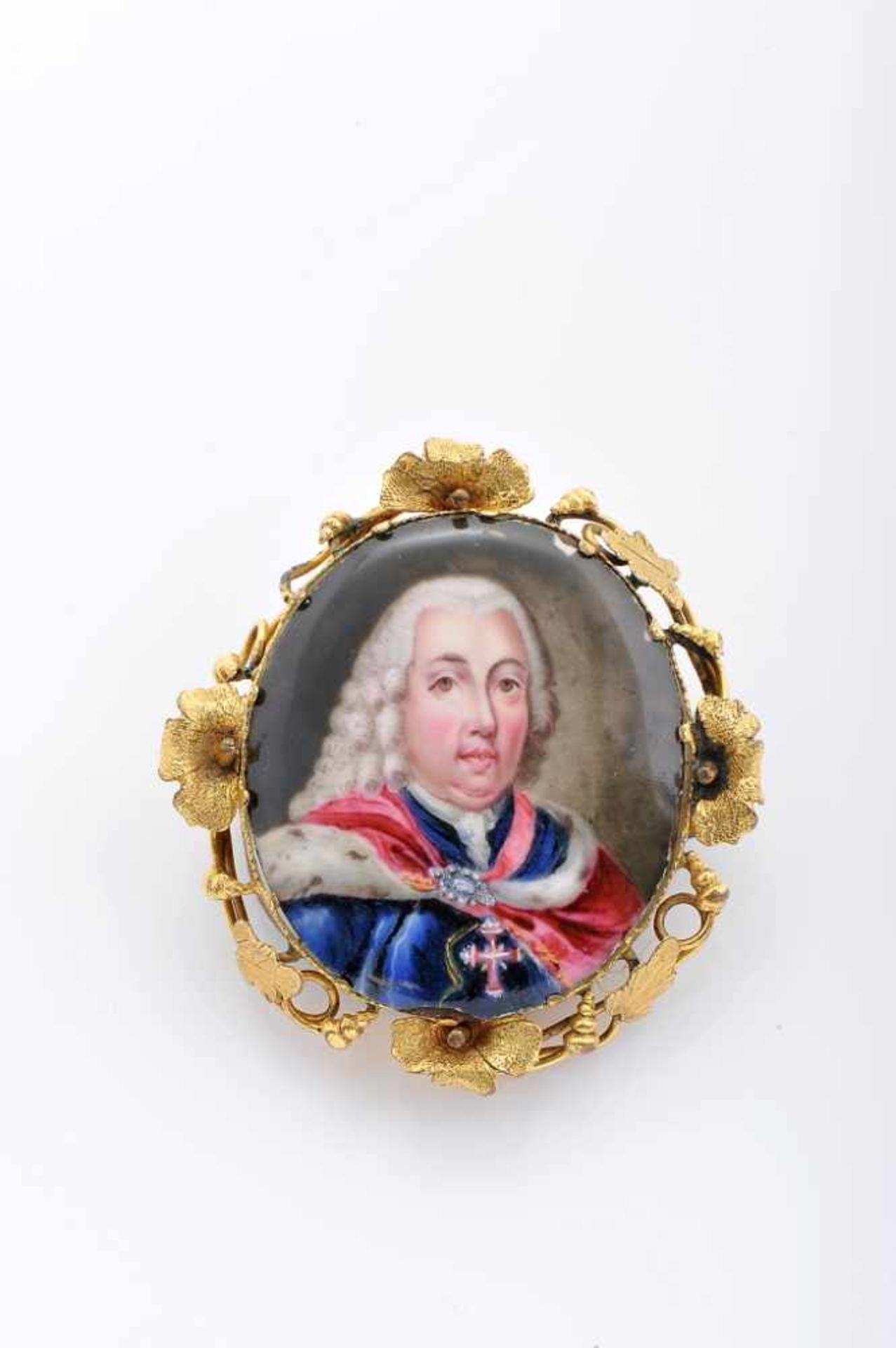 A Brooch "Portrait of King D. José I of Portugal (1750-1777)"A Brooch "Portrait of King D. José I of