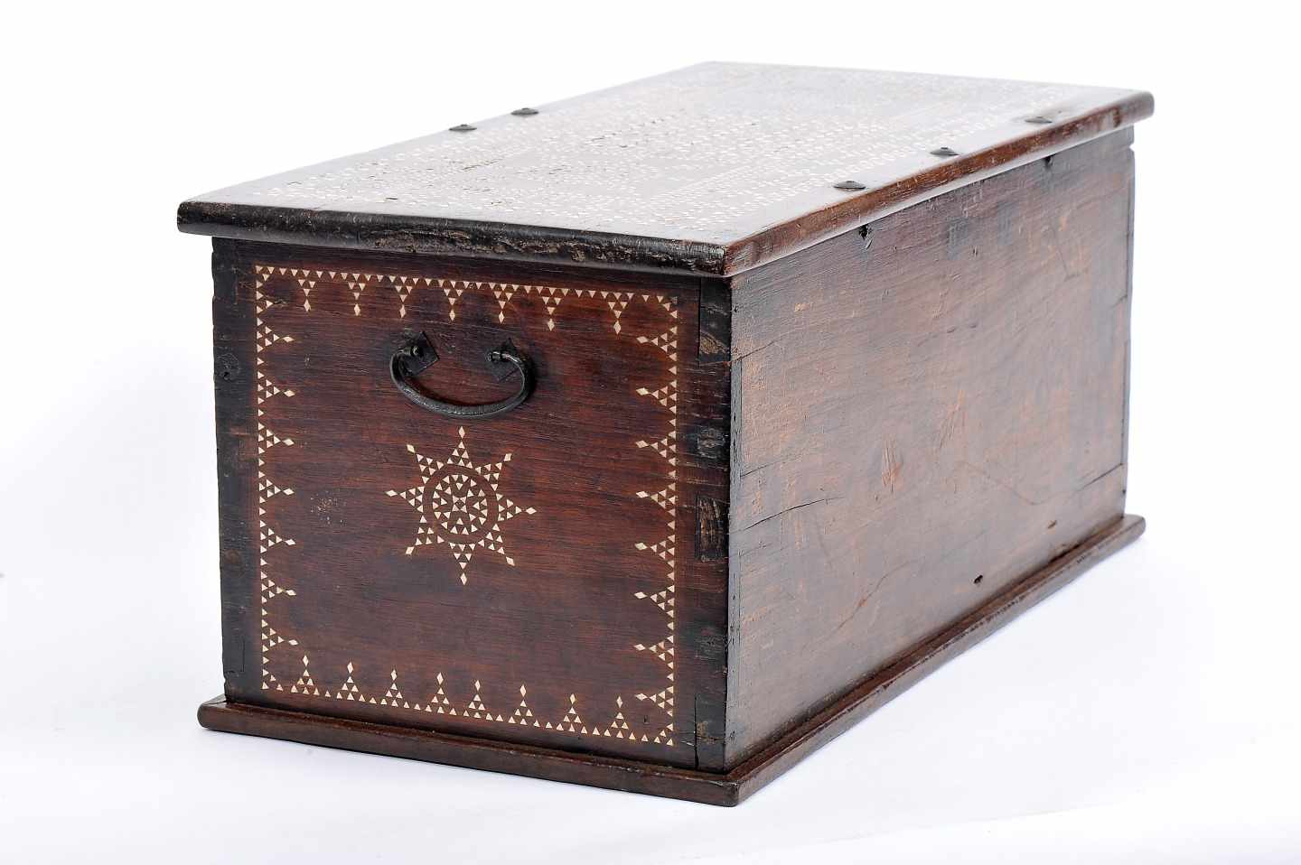 A Small ChestA Small Chest, exotic wood, mother-of-pearl inlaid, interior nooks hole with cover, - Image 2 of 2