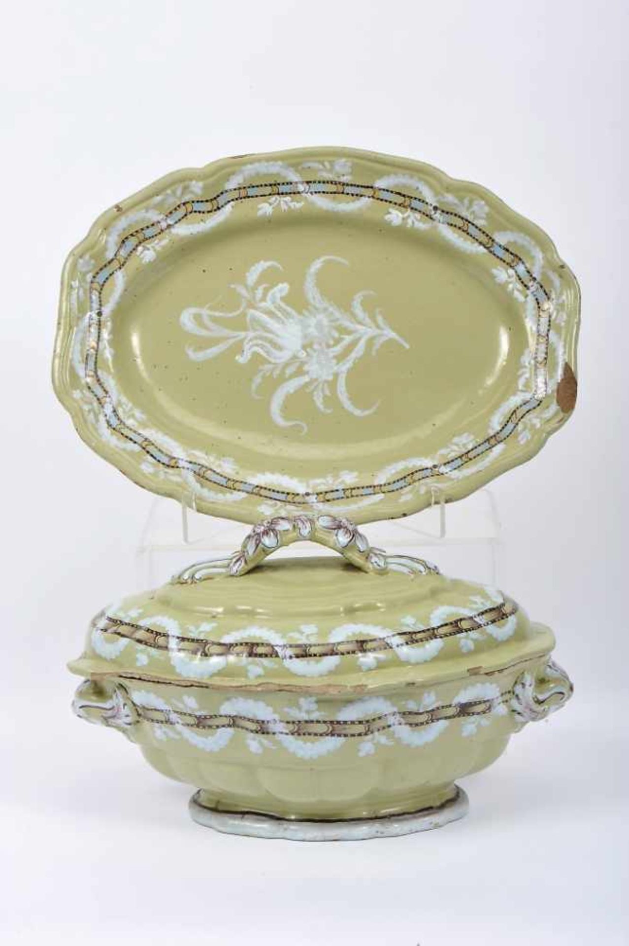 A Tureen with StandA Tureen with Stand, rocaille, faience probably from the Miragaia Factory, - Image 2 of 3