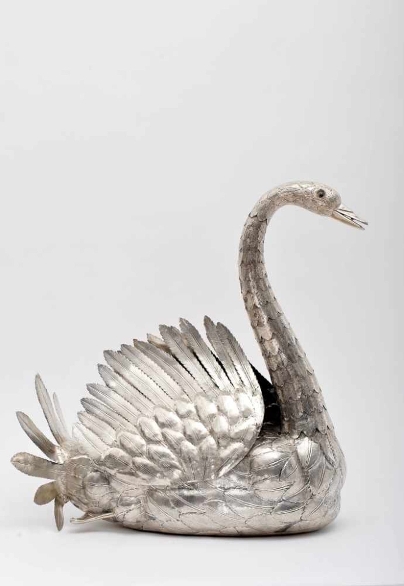 LUIZ FERREIRA - 1909-1994LUIZ FERREIRA - 1909-1994, A Flower Pot "Swan", engraved 833/1000 silver en