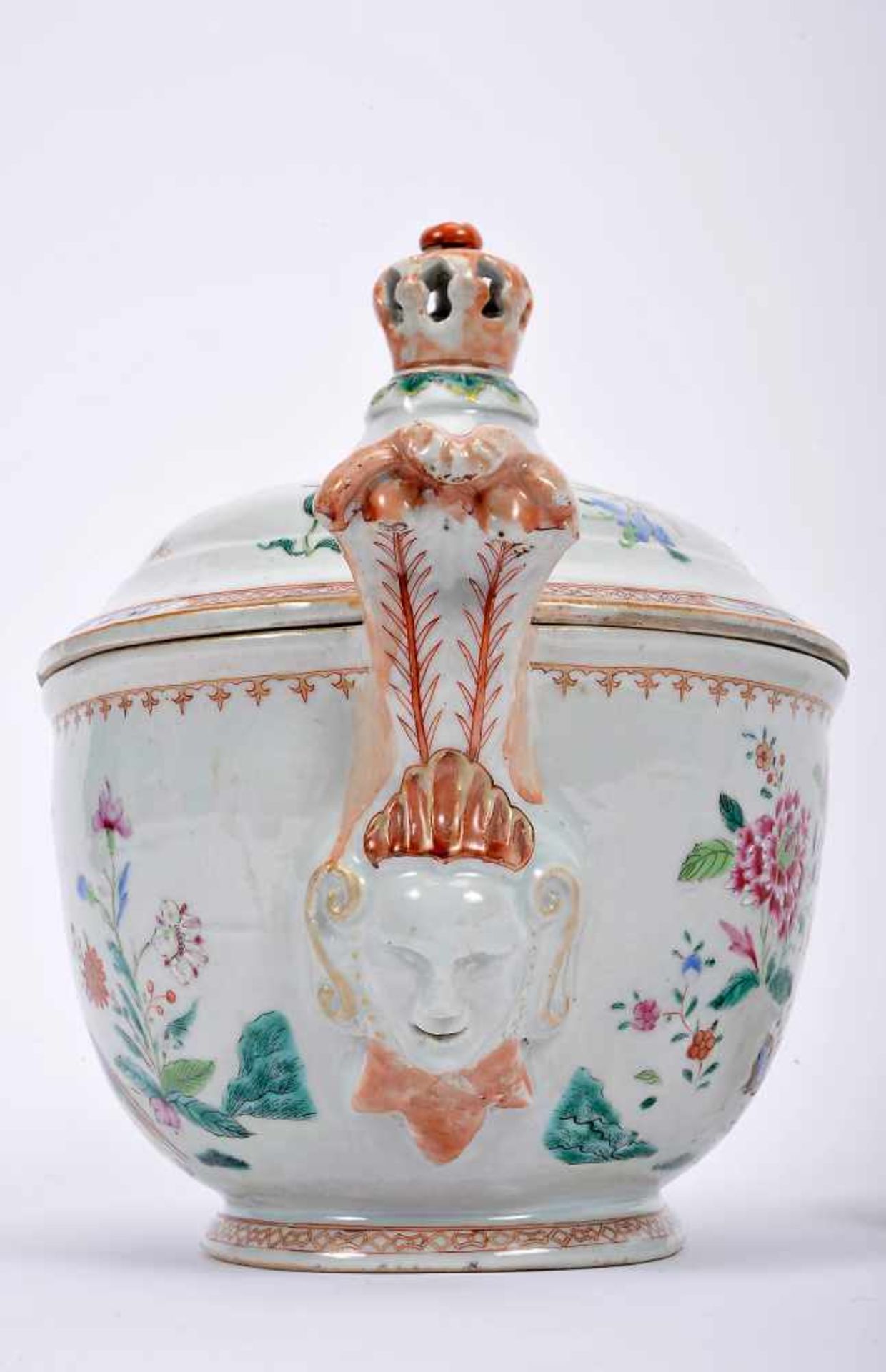 An oval tureen with stand - Image 5 of 6