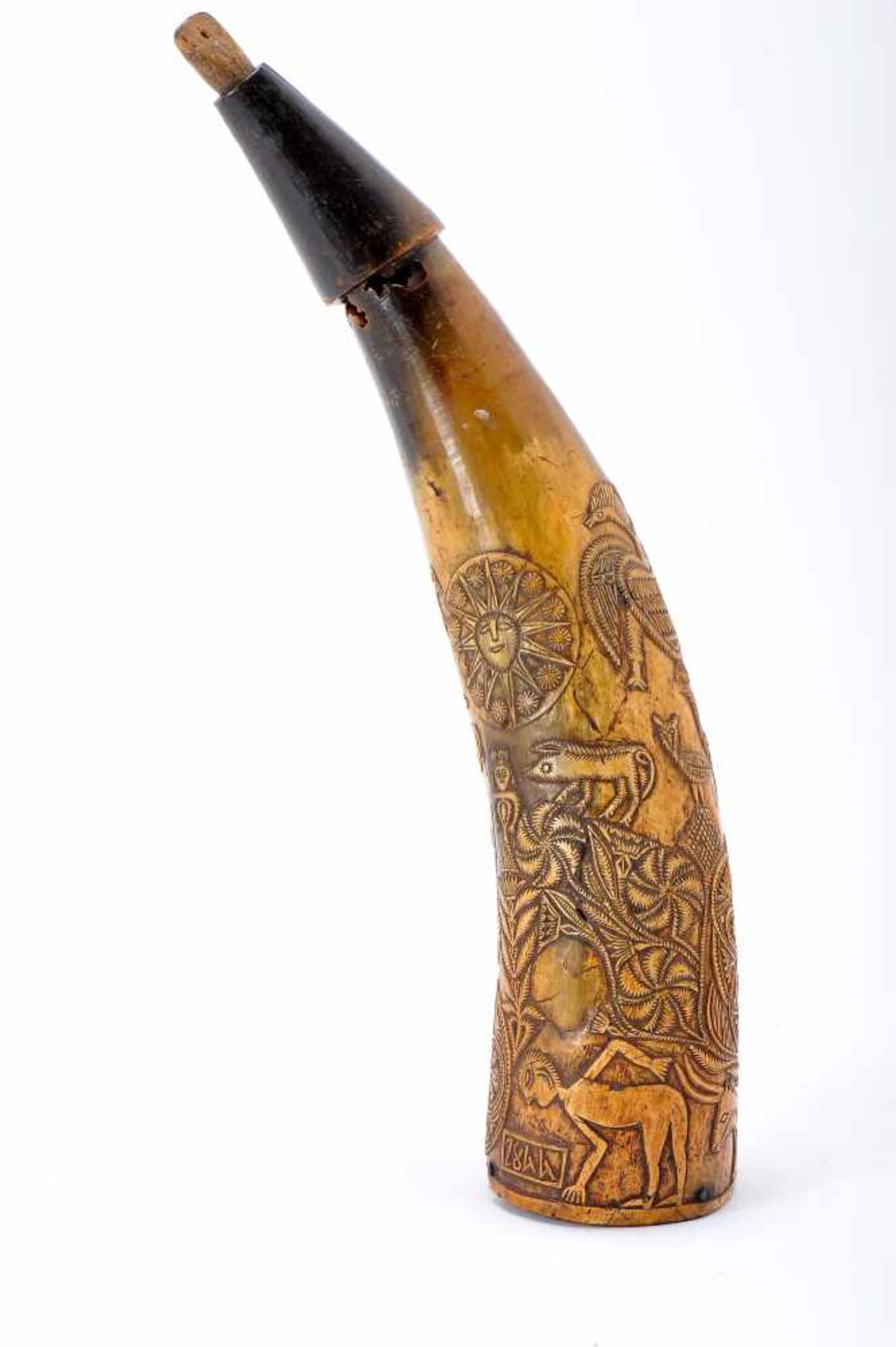 A powder horn - Image 3 of 6