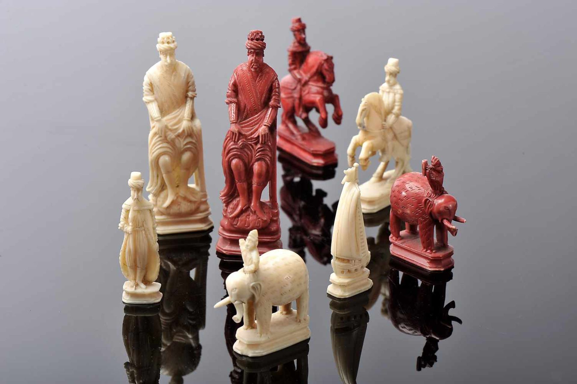 A "KHOLMOGORY" chess pieces - Image 4 of 5