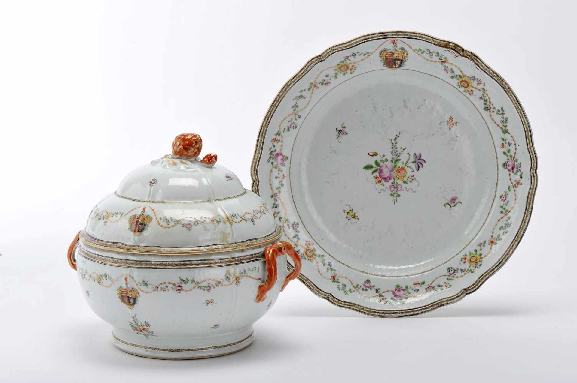 A round tureen with stand - Image 2 of 4