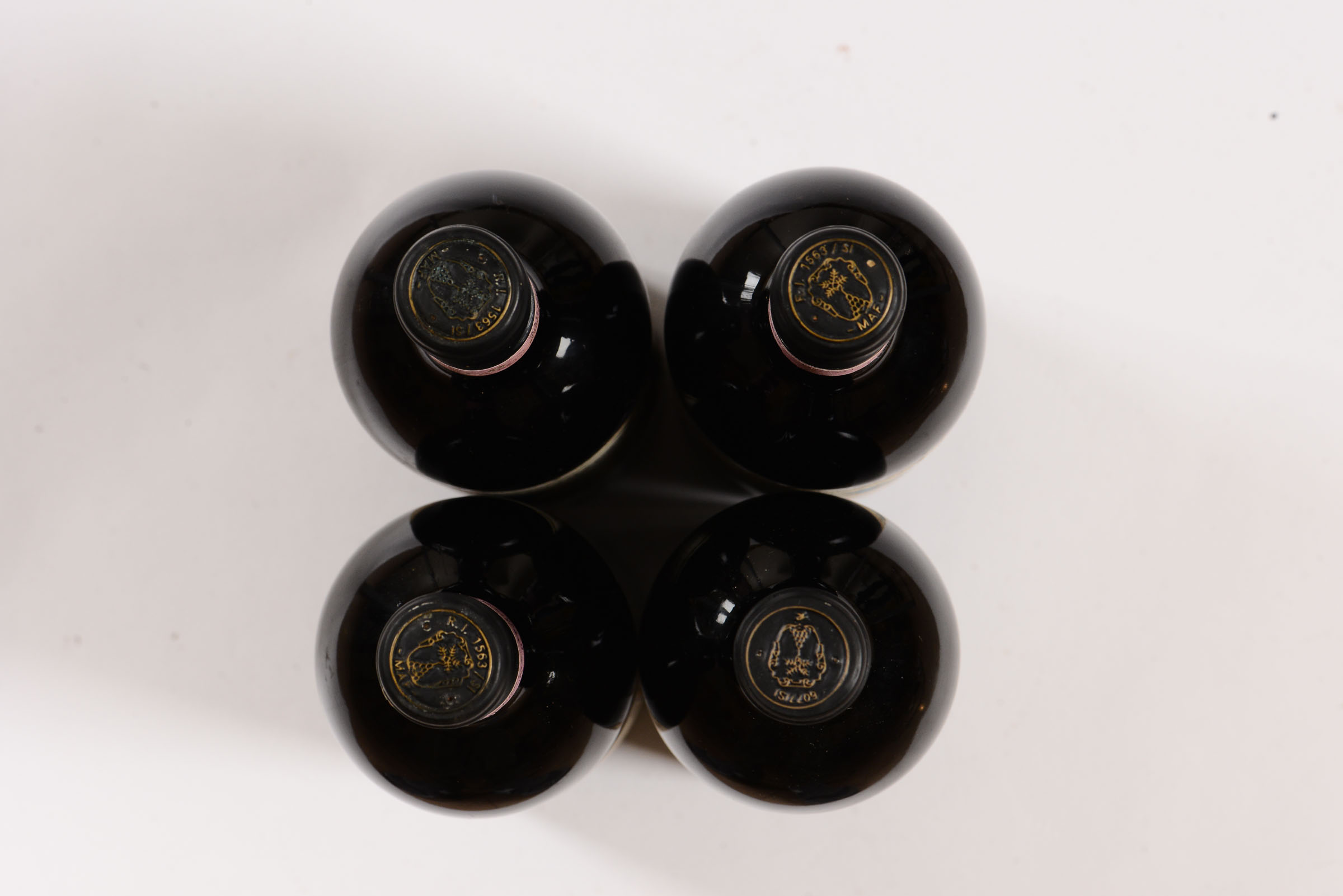 *Il Marroneto, Brunello di Montalcino, - (19 Bts) 1983 riserva 2 Bts 1 BN, 1 TS [...] - Image 7 of 8