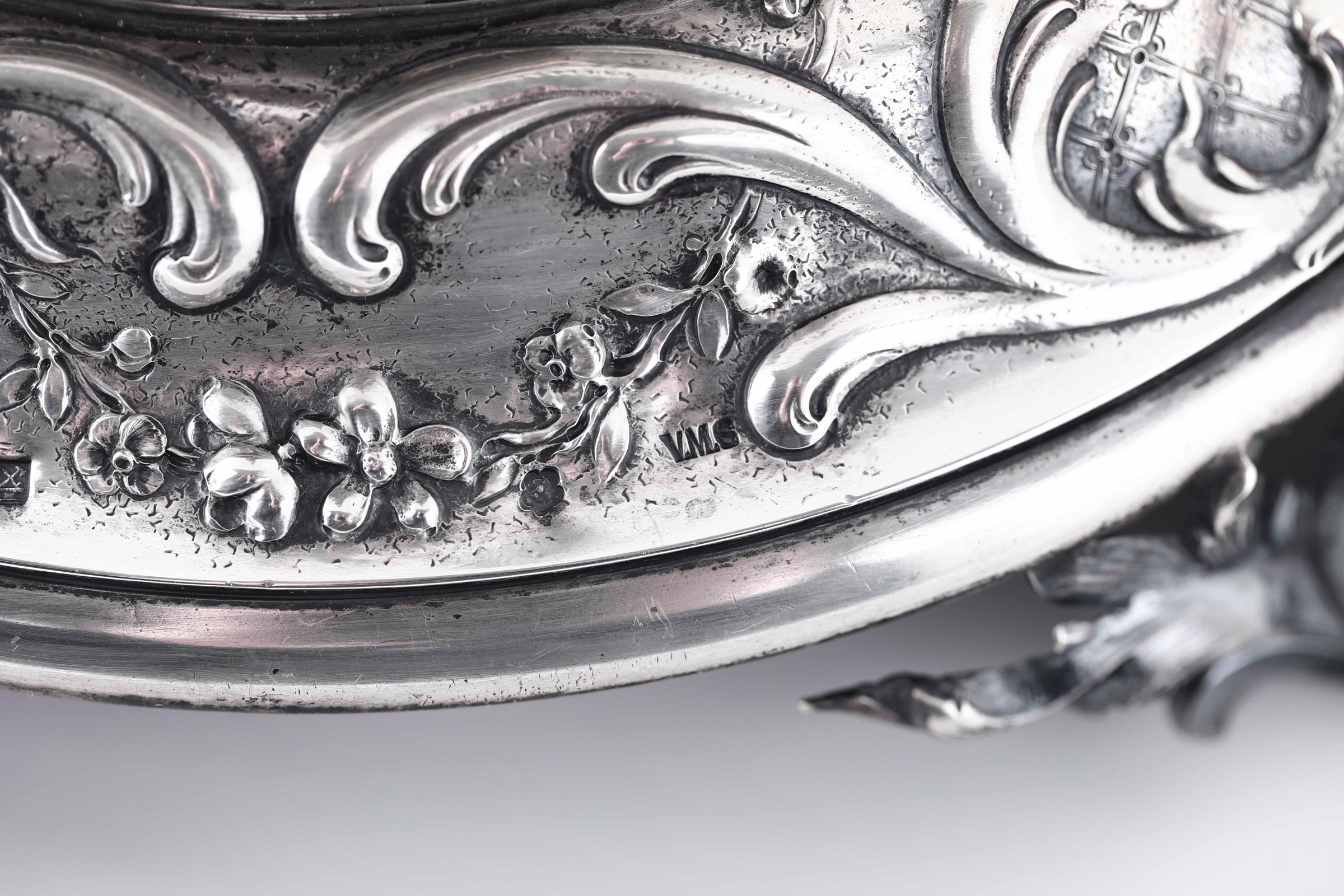 Two silver candle holders, Vienna 1867/1922 - Silversmith VMS (unidentified). Molten [...] - Image 6 of 7