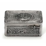 A silver music box, 1900s - Molten and chiselled silver, European manufacture. 555gr, [...]