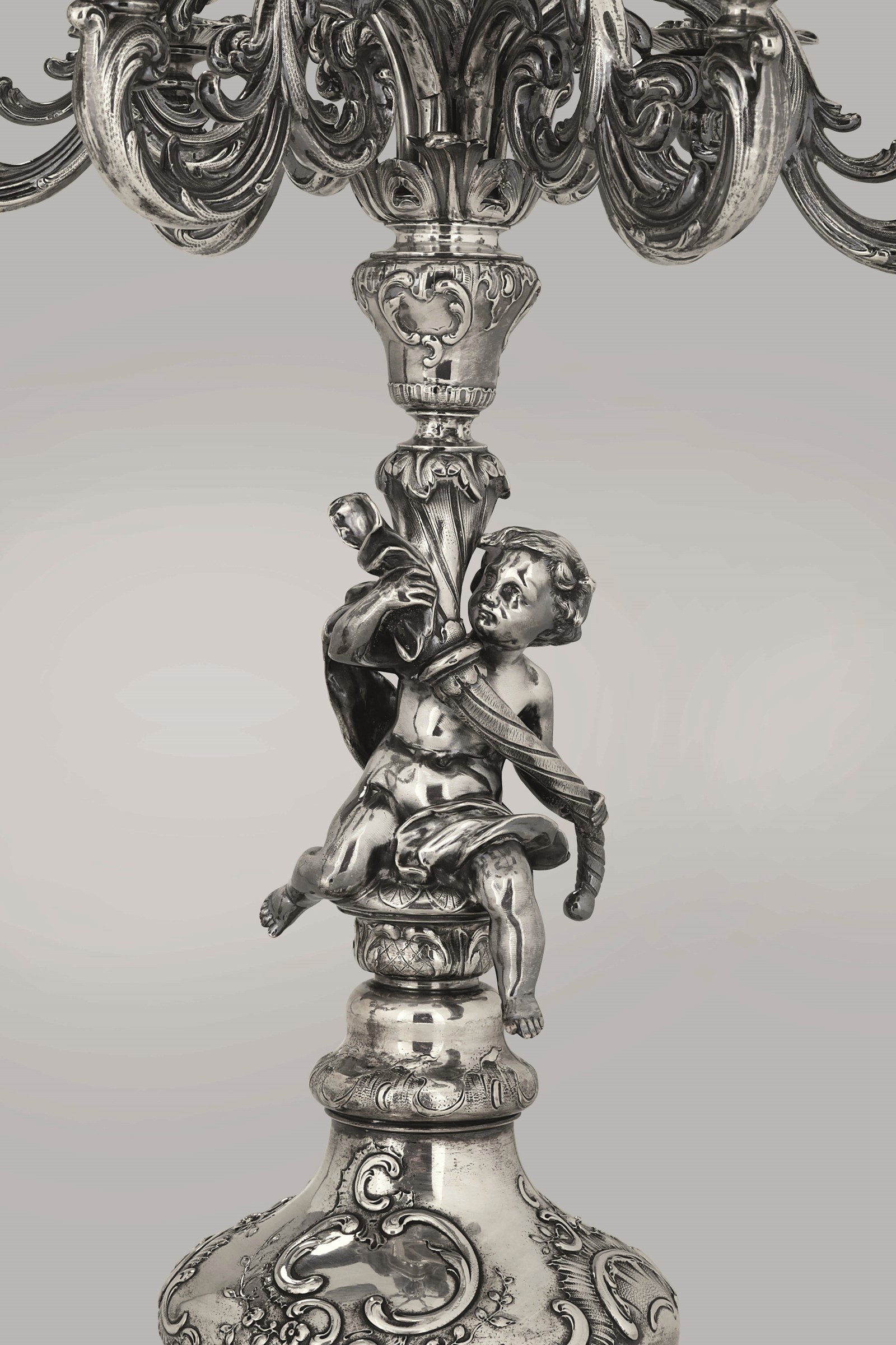 Two silver candle holders, Vienna 1867/1922 - Silversmith VMS (unidentified). Molten [...] - Image 3 of 7