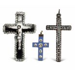 Three crosses from the 1800s - A - Wood essences with mother-of-pearl inlays and [...]
