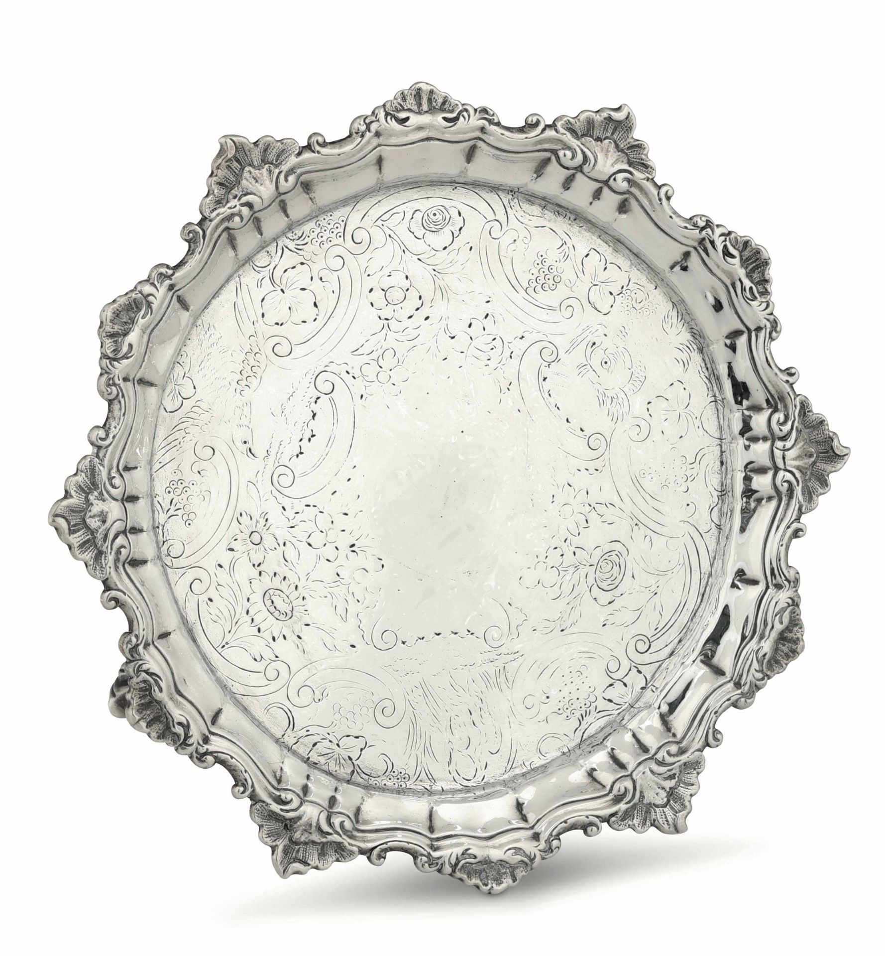 A silver stand, Dublin 1700s - Molten, embossed and chiselled silver. Unidentified [...]