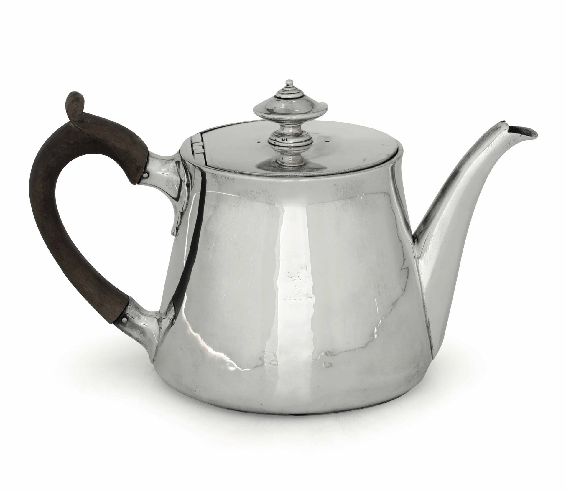 A silver teapot, R. Garrard, London 1841 - Molten, embossed and chiselled silver. [...]