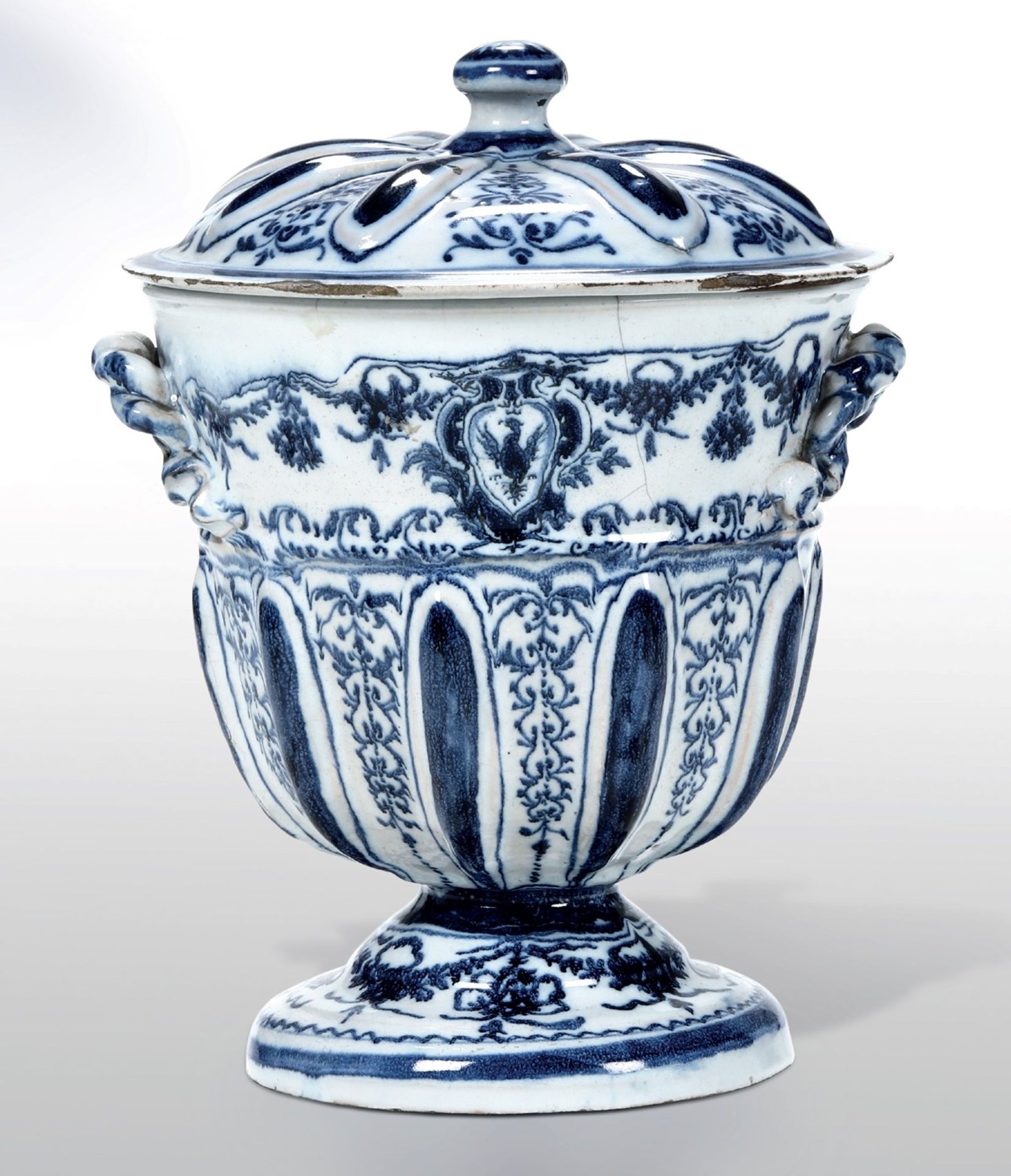 Vaso con coperchio Savona, metà del XVIII secolo, - Maiolica a gran fuoco in [...]