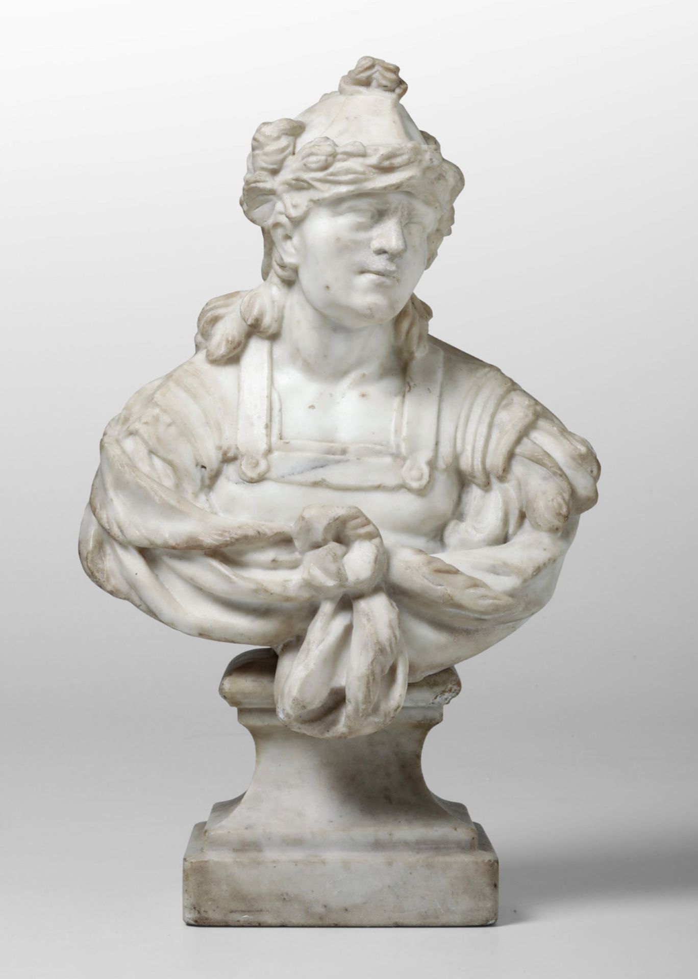 Busto virile loricato (Alessandro Magno?). Marmo bianco dei Pirenei. Arte barocca, [...]