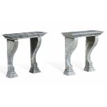 Coppia di consoles in marmo cipollino, stile Carlo X, XX secolo, - cm 92x41x95 - 1000 -