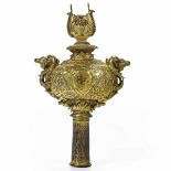 Grande nodo di croce processionale. Rame e bronzo dorato e cesellato. Arte barocca [...]