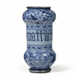 Albarello Roma, prima metà del XVII secolo , - Maiolica in monocromia blu. Marca: [...]