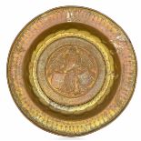 A brass plate, Germany, 1500s - diametro cm 41,5. Cavetto con raffigurazione di [...]