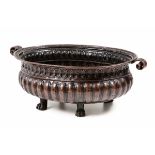 A large copper basin, 16-1700s - cm 57x38x30 -