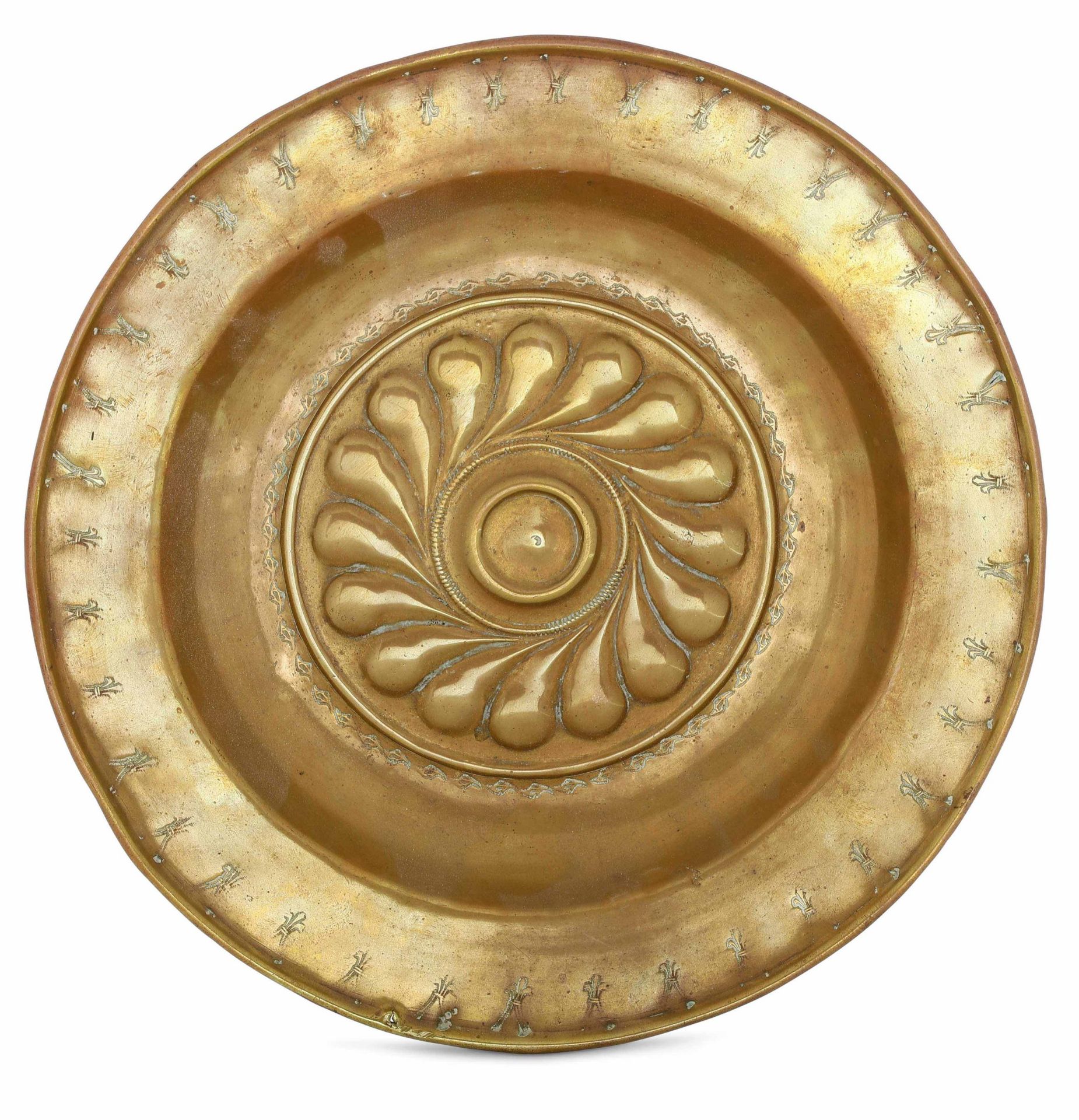 A brass plate, Germany, 1500s - diametro cm 34,5 -