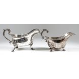 A Late Victorian Silver Sauce Boat and an Edward VII Sauce Boat, the Victorian by Wakeley & Wheeler,