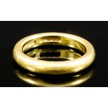 A 22ct Gold Wedding Band, Early 20th Century, size L, gross weight 7g