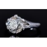 A Solitaire Diamond Ring, Modern, in platinum mount, set with a round brilliant cut diamond,