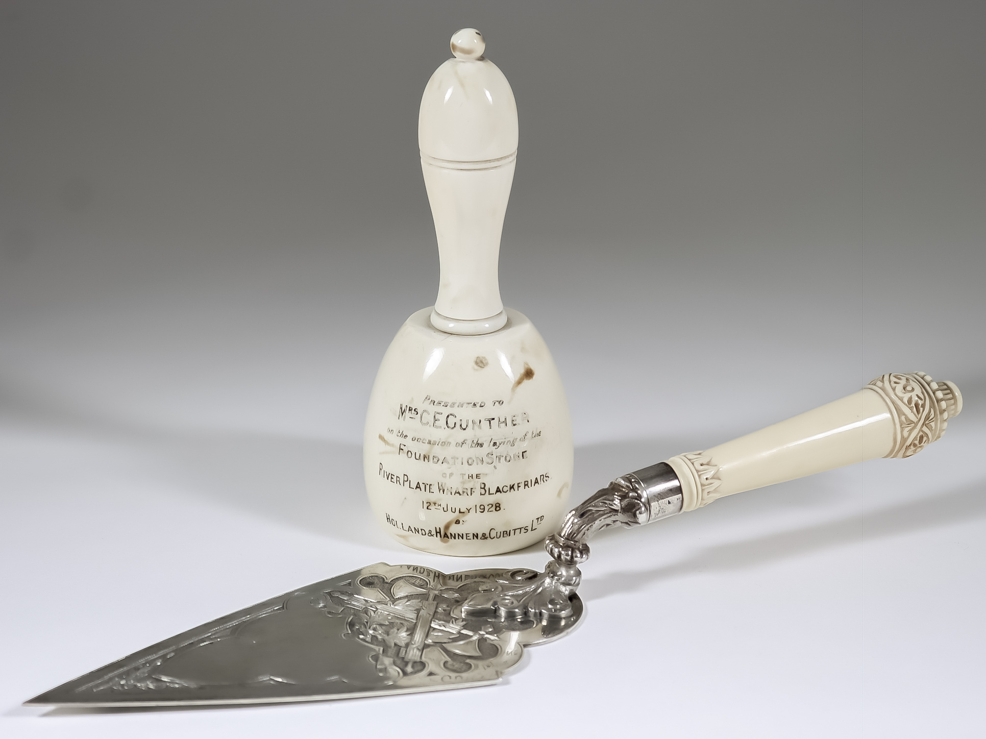 A George V Silver Bladed Presentation Trowel, by R. Spencer of London, Birmingham 1924, the