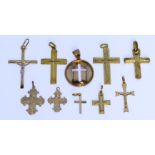 Ten 18ct Gold Cross Pendants, Various, Modern, gross weight 14.9g