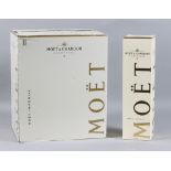 Six bottles of Moët & Chandon Non-Vintage Champagne, in gift boxes