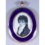 Attributed to Frederick Buck (1771-1839/40) - Miniature oval portrait in black and white of a