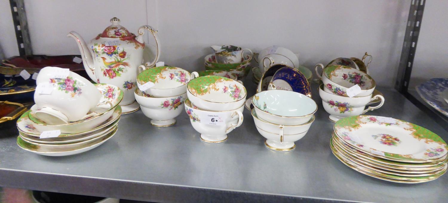 PARAGON CHINA 'ROCKINGHAM' PATTERN PART TEA SET OF 20 PIECES, INCLUDING 8 CUPS, 4 SAUCERS, 7 SMALL