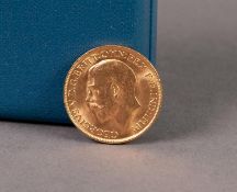 ROYAL MINT CASED AND ENCAPSULATED GEORGE V GOLD SOVEREIGN, 1913 (G)