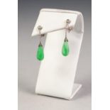 PAIR OF 9ct WHITE GOLD SCREW EARRINGS with fine chain drops suspending a tear shaped green jade