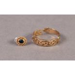 9ct GOLD PIERCED CELTIC BAND RING (as found) and a single gold and oval stone set EARRING, 2.6