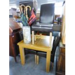 A LIGHT OAK SQUARE DINING TABLE ON SQUARE TAPERING LEGS, 3' WIDE, AND A SET OF FOUR DINING CHAIRS